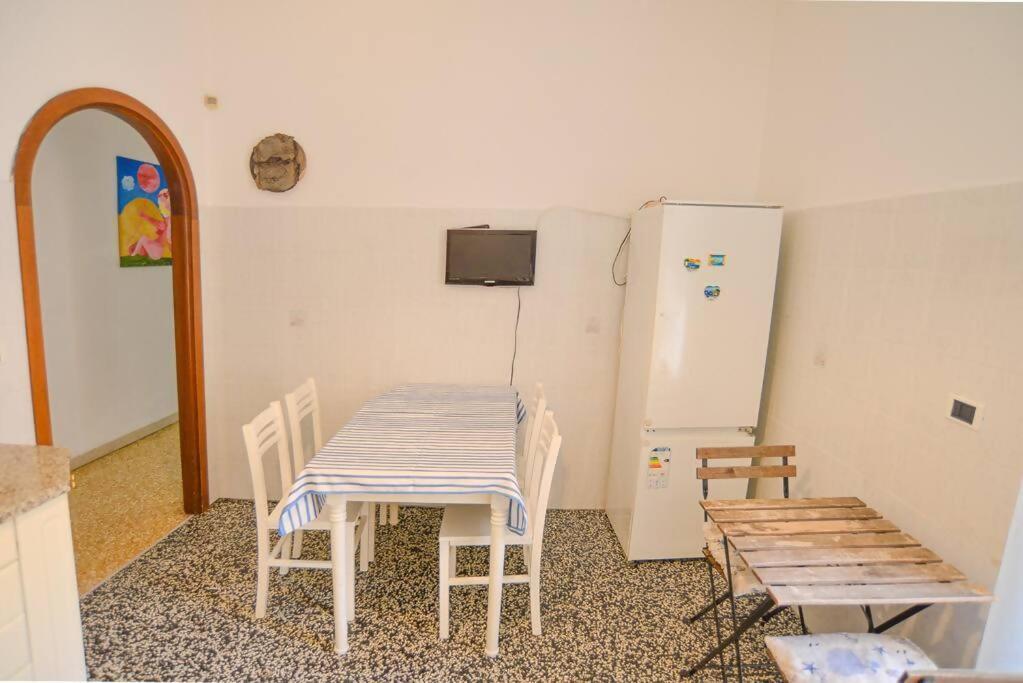 Appartement L'Arte Al Mare à Savone Extérieur photo